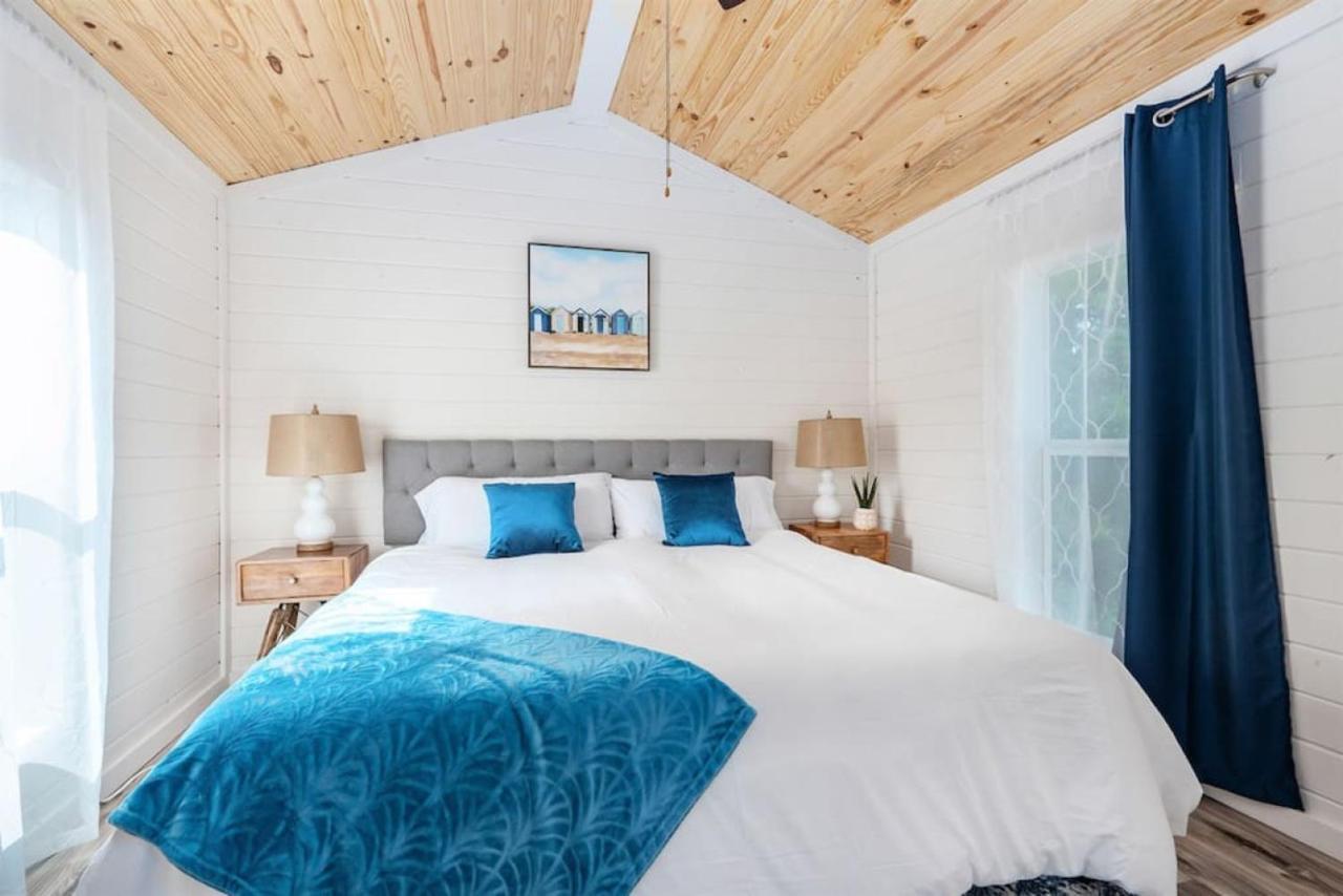 2 D'azur Luxury Tiny House Mins To Guntersville, Downtown, Firepit Apartment