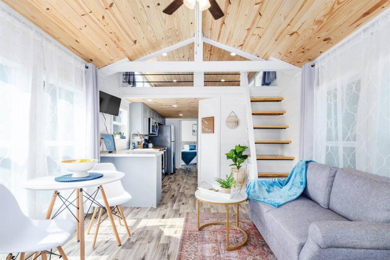 Apartment 2 D'azur Luxury Tiny House Mins To Guntersville, Downtown, Firepit *