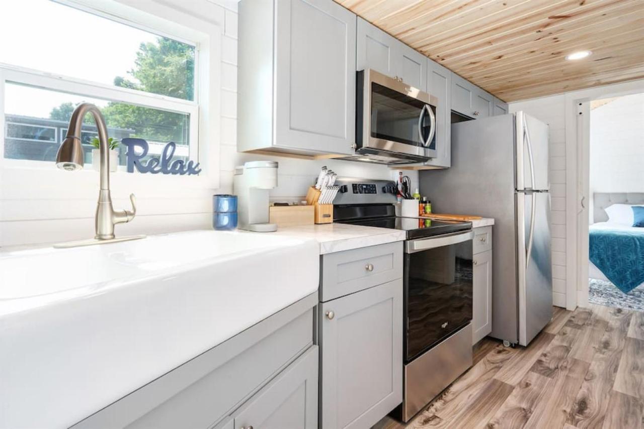2 D'azur Luxury Tiny House Mins To Guntersville, Downtown, Firepit